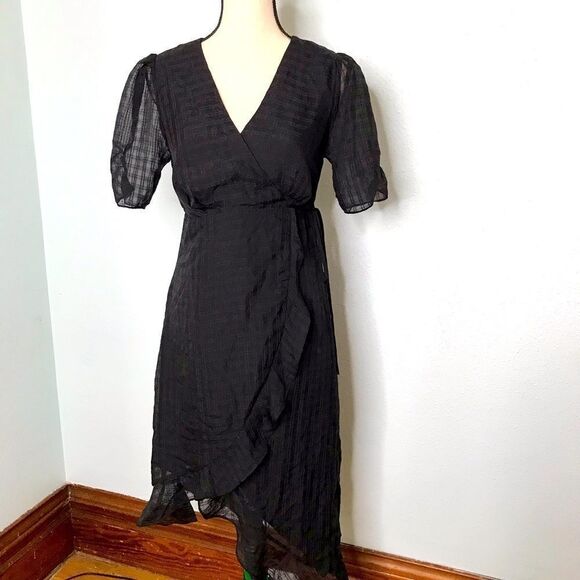 NWT Beautiful 4 Si3nna Asymmetrical Wrap Dress - Picture 1 of 12